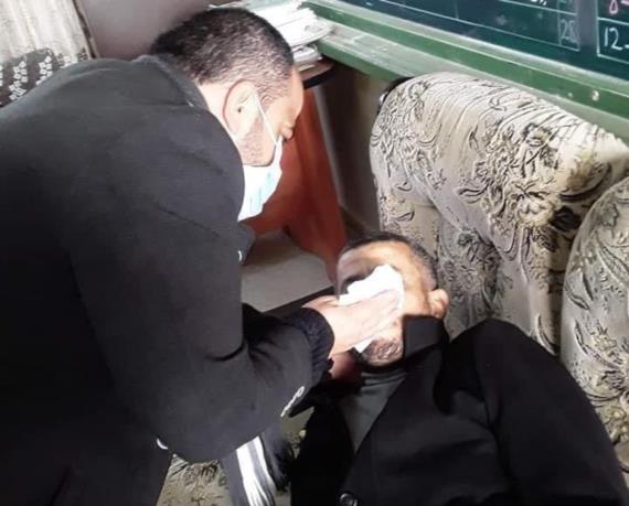 العدو الإسرائيلي يلقي قنابل مسيلة داخل مدرسة غرب جنين