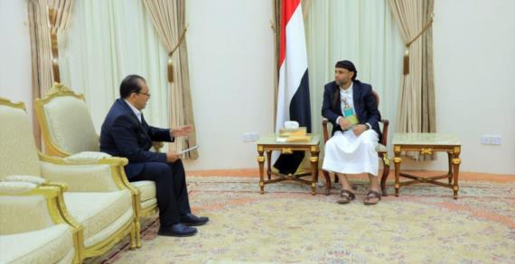 الرئيس المشاط يؤكد على أهمية تفعيل مبدأ الثواب والعقاب في مكاتب الأشغال