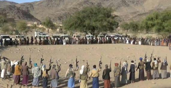 وقفة مسلحة لقبائل الحشوة بصعدة تنديداً بالعدوان والإرهاب الأمريكي
