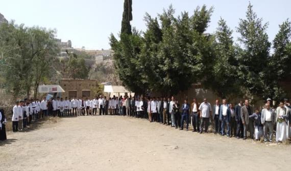منتسبو جامعة حجة يؤكدون استمرار العملية التعليمية والصمود في وجه العدوان