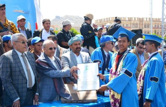 نائب رئيس الوزراء الجنيد يشيد بمخرجات التعليم العالي رغم الحصار والعدوان