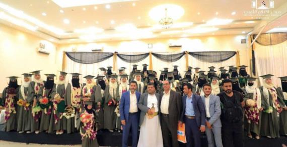 محمد الحوثي يحث خريجات الاعلام على تقديم رسالة هادفة وتجسيد القيم الأخلاقية والهوية الإيمانية