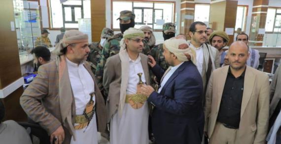 الرئيس المشاط يحث هيئة الزكاة على المساهمة في إنهاء ظاهرتي البطالة والفقر