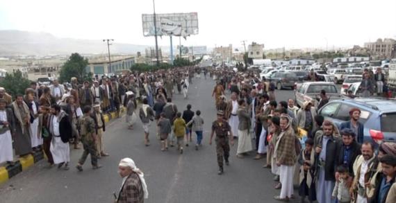 حشود كبيرة بعمران تستقبل 53 أسيراً محرراً من سجون قوى العدوان