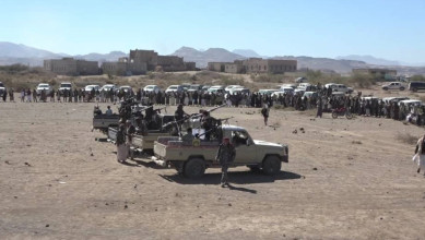 وقفة قبلية في القرشية بالبيضاء تأكيدًا على الجهوزية لمواجهة الأعداء