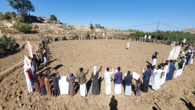 صعدة .. مسير ووقفة طلابية بمديرية شدا تنديدا بالإساءة للقرآن الكريم