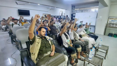 مؤسسة المياه بالحديدة تنظم فعالية خطابية بالذكرى السنوية للصرخة