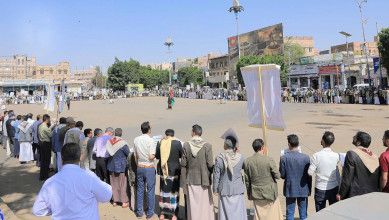 وقفة لمكتب الرئاسة ومجلس النواب ومكافحة الفساد والأوقاف والتوجيه المعنوي نصرة للقرآن الكريم