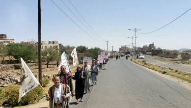 مسير راجل لقوات التعبئة في شبام بالمحويت تأكيدًا على الجاهزية
