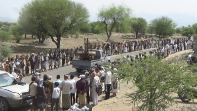 قبائل الصلو بتعز تعلن النفير تنديداً بالعدوان السعودي على مطار صنعاء
