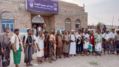 قافلة من الاتحاد والجمعيات الزراعية بالحديدة دعماً للمرابطين في جبهات الخوخة وحيس