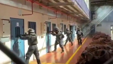الجرب ينهش أجساد الأسيرات في “الدامون” الصهيوني وسط ظروف اعتقالية قاسية