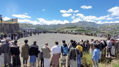 وقفة قبلية مسلحة في المشنة بإب تأكيدًا على الجهوزية لإسناد القوات المسلحة