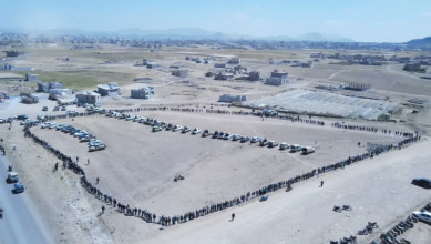 قبائل مديرية عنس بذمار تعلن النفير لاسناد القوات المسلحة وتستنكر جرائم العدو السعودي
