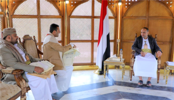 الرئيس المشاط يحث على معالجة القضايا المجتمعية وتعزيز عوامل الصمود