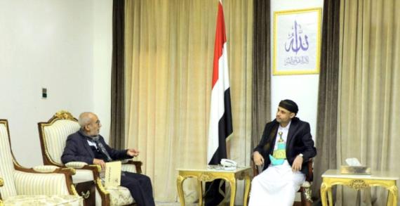 الرئيس المشاط يوجه بالاستفادة من التقنيات الحديثة في حفظ وأرشفة الوثائق