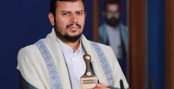 قائد الثورة يعزي في وفاة المجاهد أحمد الحمزي

