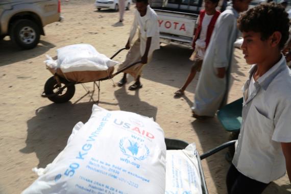 إيقافُ المساعدات الإنسانية.. عدوانٌ أمميٌّ على اليمن