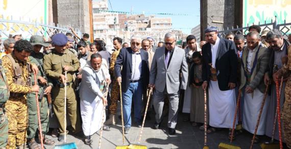 رئيس حكومة تصريف الأعمال يدشن حملة النظافة بمناسبة قدوم شهر رمضان