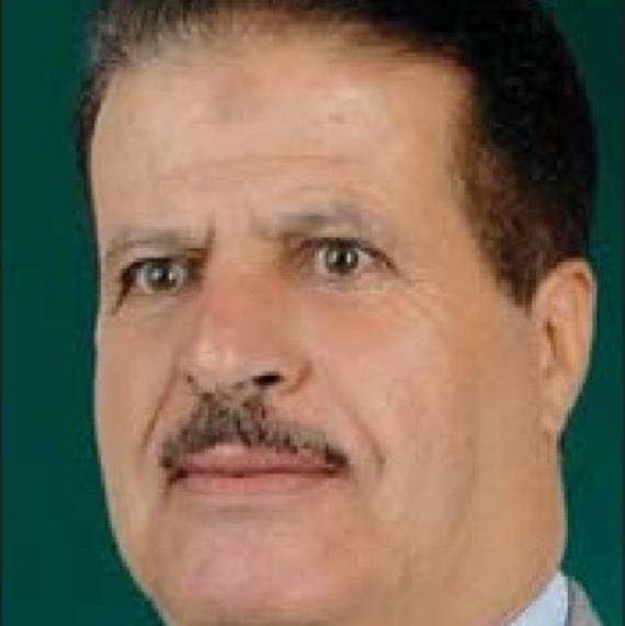 في لقاء القائد