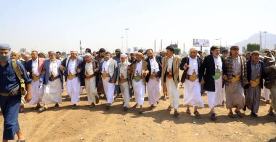 عضو السياسي الأعلى الحوثي يرعى صلحاً قبلياً بين آل الجمال بخولان وآل مزروع في الحداء