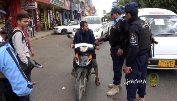 وحدة الضبط المروري تواصل أعمالها الميدانية في العاصمة صنعاء