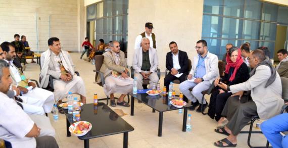 وزير الإعلام يناقش تعزيز التعاون مع رئيسة التواصل الإستراتيجي في الأوتشا