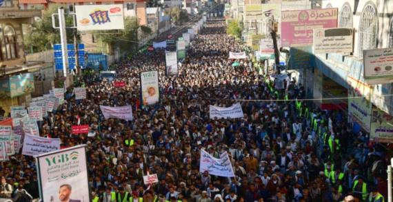 مرحلة جديدة من المواجهة عنوانها ” الحصار = حرب “الشعب يفوض القيادة